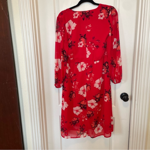 Gorgeous Floral Gown - Picture 6 of 7